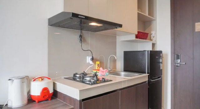 Апартаменты Deluxe Brand New And Comfort Studio At Vasaka Solterra Apartment