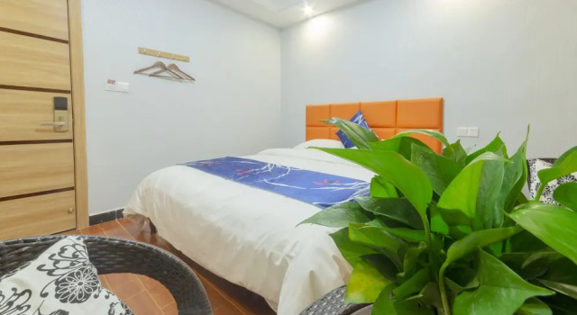 Zhangjiajie Zaihuilou Inn