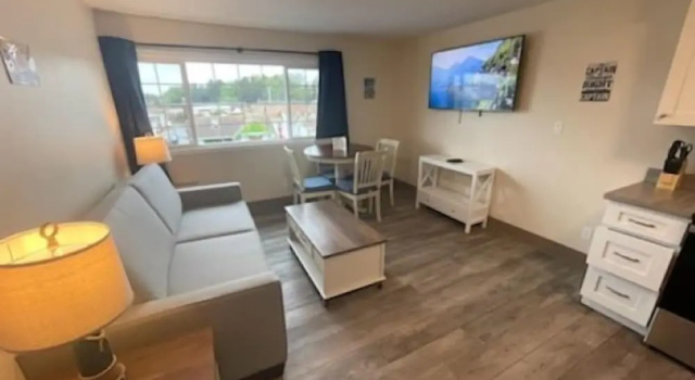 Двухместный номер Standard Coastal Inn and Suites