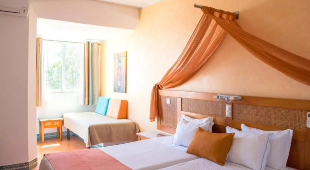 Трёхместный номер Standard с видом на море Hotel do Cerro