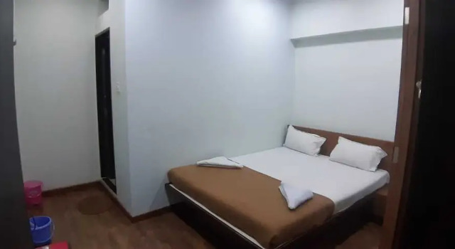 Четырёхместный номер Standard Rajhuns Deluxe Lodging
