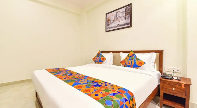 Номер Premium Fabhotel Yuvraj Inn