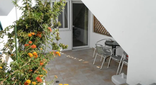 Студия Mandorla Apartments