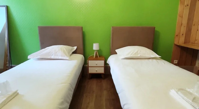 Четырёхместный семейный номер Standard Les Appartements du Quarré - Paray-le-Monial