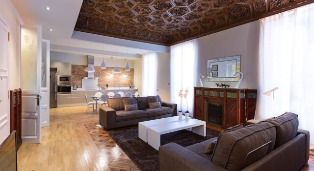 Caspe - Espectacular piso modernista 10 personas, Забронировать Отель Отели Барселоны 3 звезды, рядом с Уркинаона, 3*
