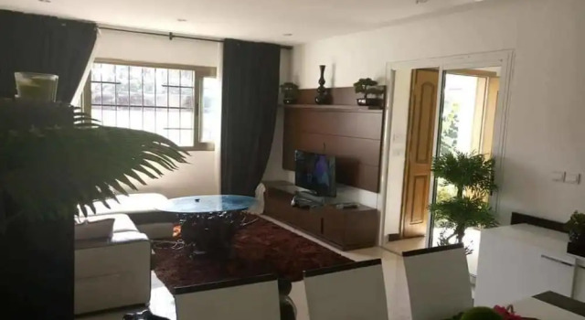 Villa Standing Bassam, Boek Villa Grand-Bassam Abidjan