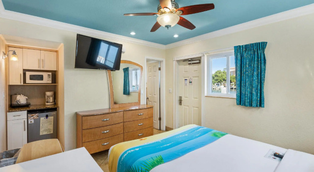 Двухместный номер Standard Bay Palms Waterfront Resort - Hotel and Marina