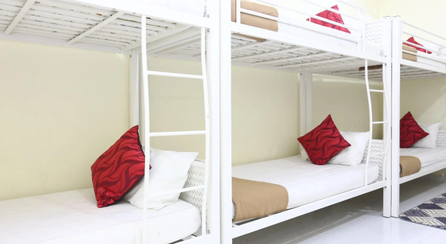 Кровать в общем номере (женский номер) SPOT ON 90163 Kpfb Roomstay 2 - Hostel