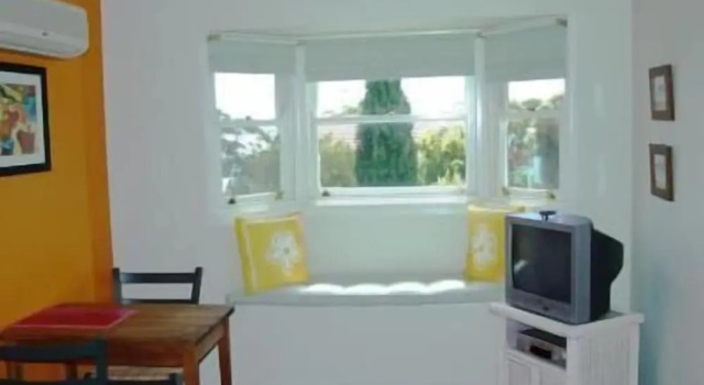 Коттедж Casablanca Enchanted Cottage