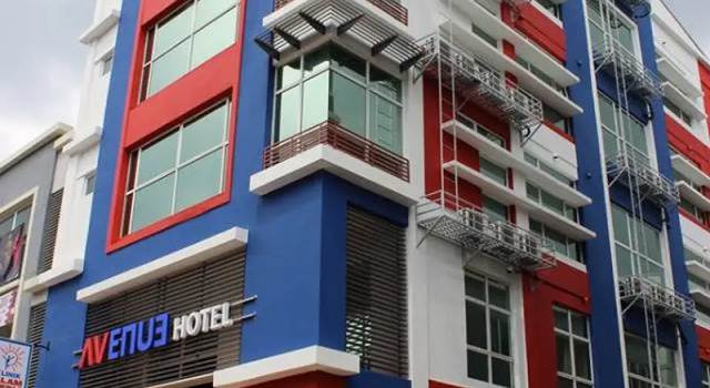 Люкс Avenue Hotel Seksyen 16