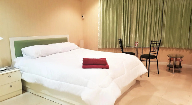 Cozy Studio Near Jomtien Beach - Thip Condotel - Walk to the Sea, Забронировать Апартаменты/квартира Джомтьен-Бич Паттайя