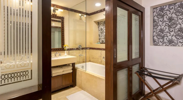 Клубный номер Standard The Claridges Nabha Residence