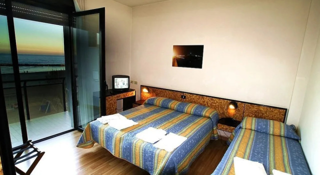Одноместный номер Standard с балконом Hotel Avila In