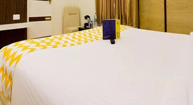 Номер Premium FabHotel Sholas Residency I - Nr Government Rose Garden