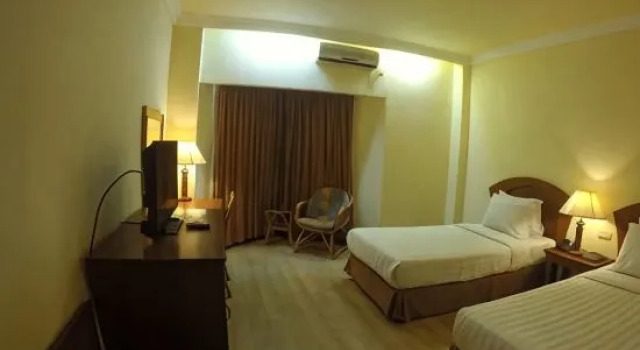 Люкс Hotel Harmonis Classic Tarakan