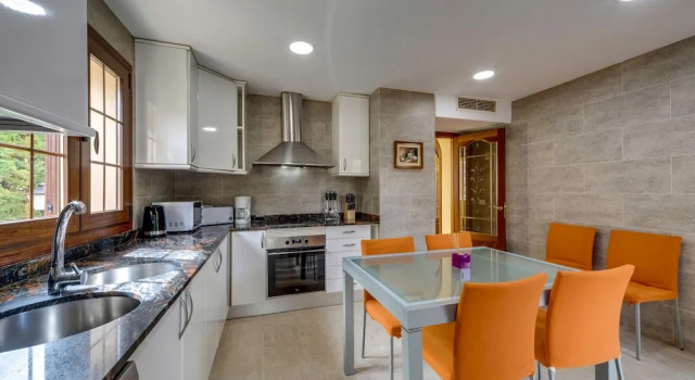Вилла с 5 комнатами с балконом Villa Marratxi - Can Paquito