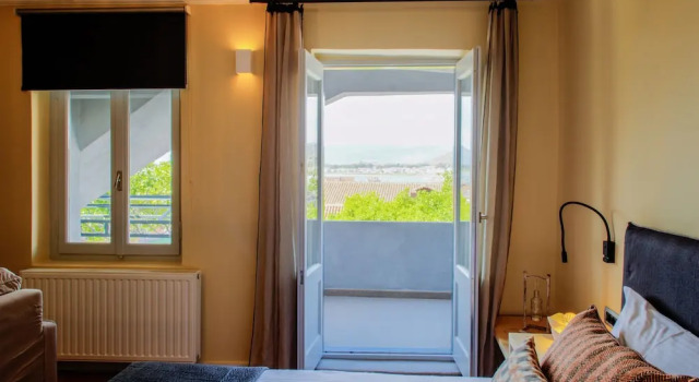 Двухместный номер Superior с балконом Aethra Boutique Rooms