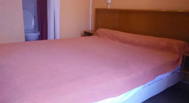 Hôtel du Berry, Rezerwuj Hotel Perpignan Pyrénées-Orientales