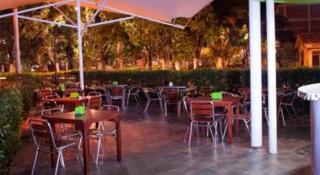 The Garden Hostel, Prenota Ostello Ostelli a Cali, Ostello