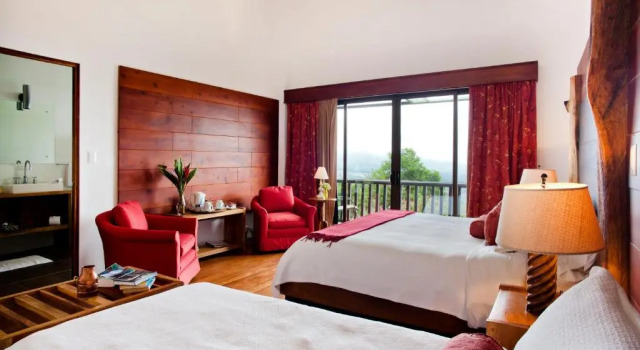 Номер Standard с видом на горы Poas Volcano Lodge