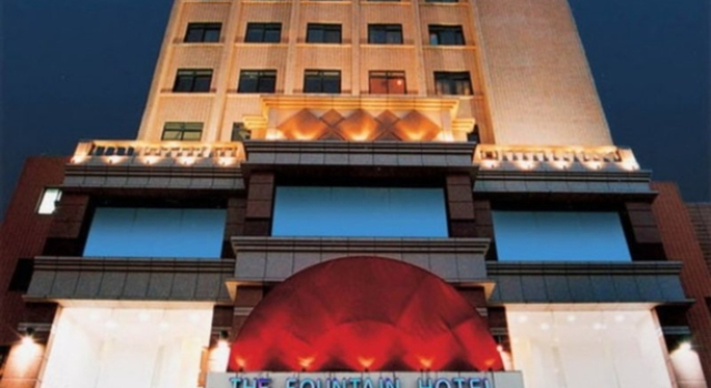 The Fountain, Varaa Hotelli Hongkou 