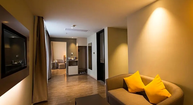 Семейный люкс Home Inn Shanghai Pudong Airport Chuansha Subway Station