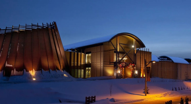 Hôtel-Musée Premières Nations, Boek Hotel Hotels in Quebec city and area met parkeren, Parkeren