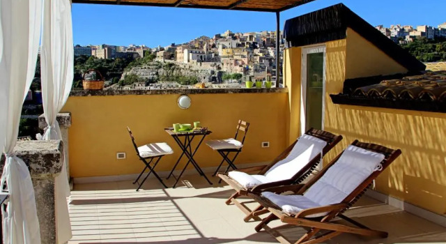 Студия TrinaSicula Ragusa Ibla