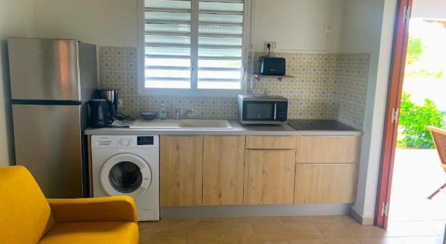 Gites Casuarina, Rezervasyon Otel Sainte-Rose otoparklı oteller, Otopark