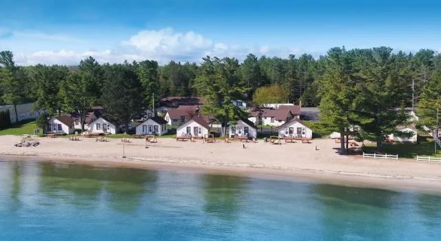 Номер Classic Beach House Lakeside Cottages