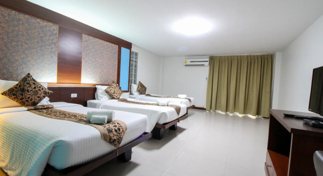 Семейный номер Standard Convenient Grand Hotel