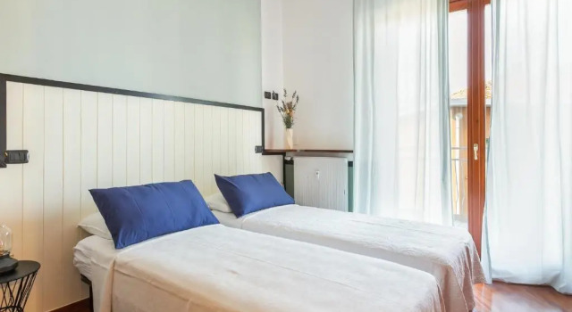Апартаменты MyHomeInComo - Santa Chiara Apartment