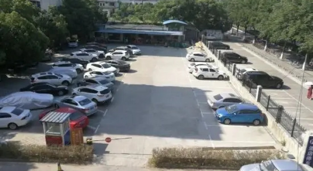 City Convenient Hotel (Xiangyang Wanda Plaza)