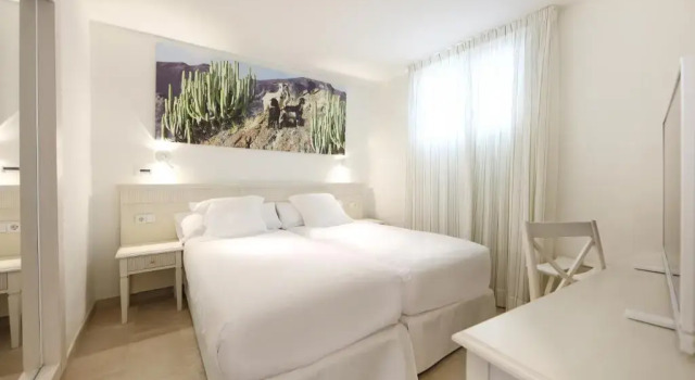 Двухместный номер Family с частичным видом на море Отель Iberostar Selection Lanzarote Park