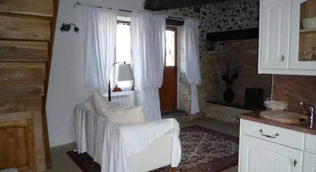 La Petite Mirabelle, Reservar Hotel Saint-Martin-de-Ribérac 
