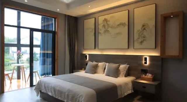 Люкс Business East Garden Boutique Hotel