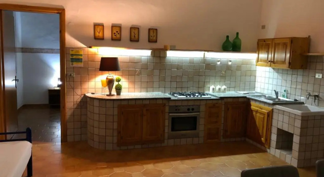 Коттедж с 2 комнатами Case Vacanze Torre Petrosa