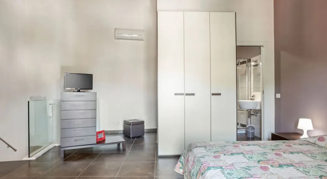 Vintage Holiday Home in Ragusa Ibla With Balcony, Book Vacation Home Hotels in Sicily with Parking, Parking