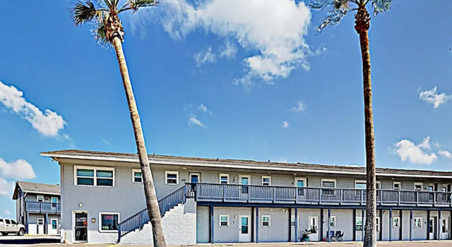 48 Sea Isle Village - One Bedroom Bungalow
