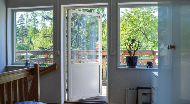 Nice Home in Mariefred With Wifi and 4 Bedrooms, Varaa Hotelli Mariefred 