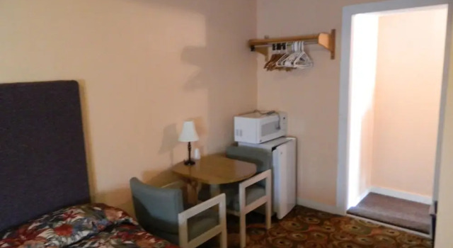 Четырёхместный номер Standard Tropizar Motel