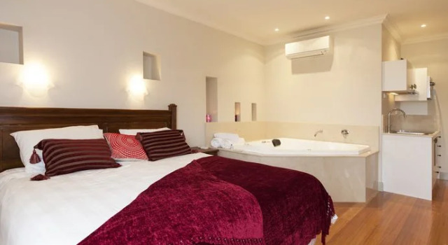 Aurora Manor Rooms, Book Hotel Hoteller i Pomonal med pool, Swimmingpool