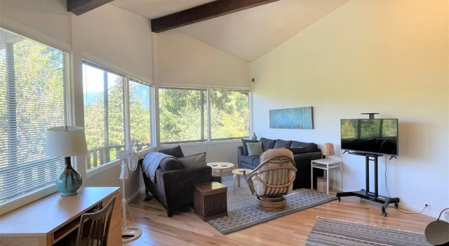 Valley View Cabin, Забронировать Дом для отпуска Паквуд Mount Rainier National Park, рядом с Backbone Lake Trail