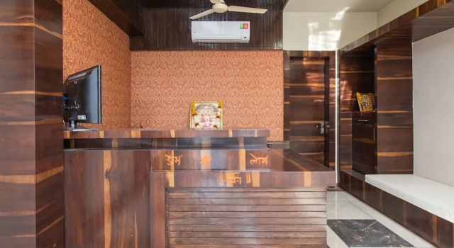 OYO 23640 Hotel Sai Kripa
