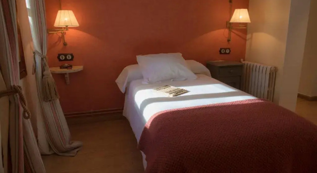 Номер Standard Hotel Plaza