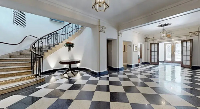 The University Club of Toronto, Varaa Hotelli Toronto 