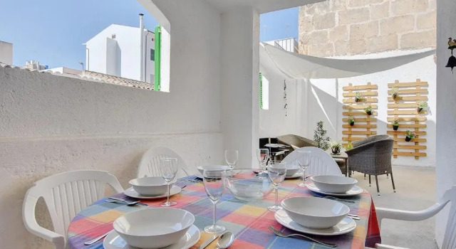 Коттедж Alvaro Oliver House by Slow Villas