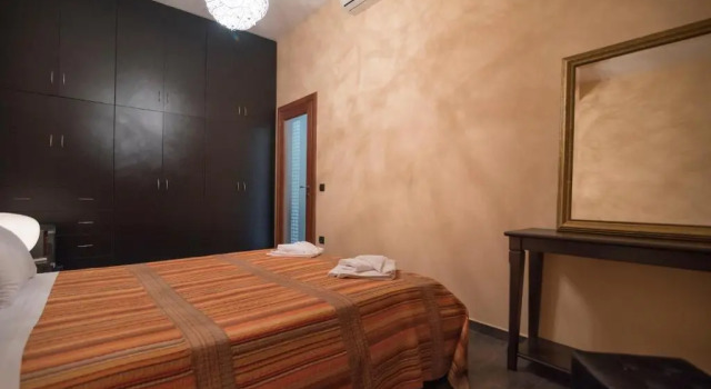 Odysseos St. Loft, Забронировать Апартаменты/квартира Отели периферии Ионических островов с парковкой, Парковка