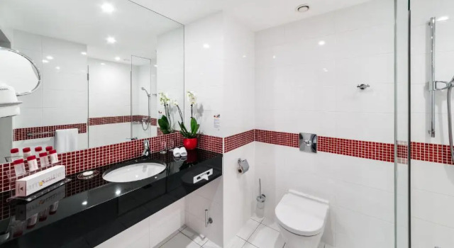 Люкс Vienna House Easy by Wyndham Pilsen