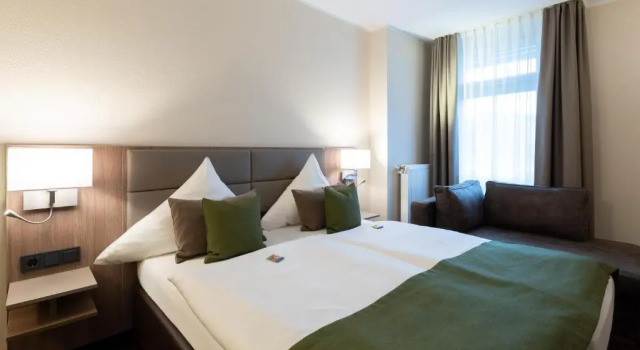 Hotel im Park, Book Hotel Haan North Rhine-Westphalia